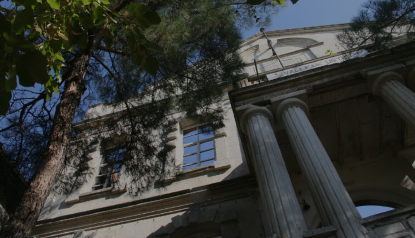 Eski Vali Faik Üstün İ.Okulu
